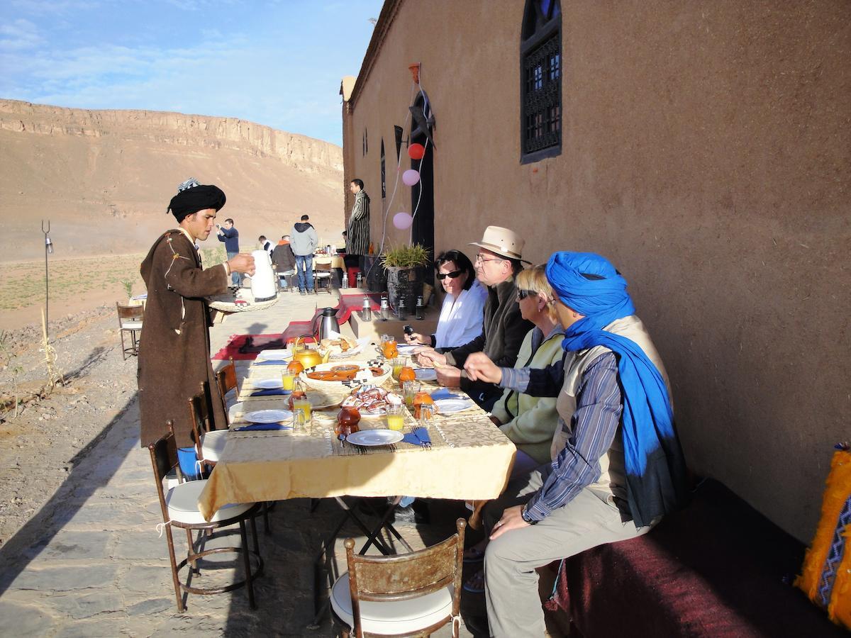 Riad Nomad Foum Mharech Luaran gambar
