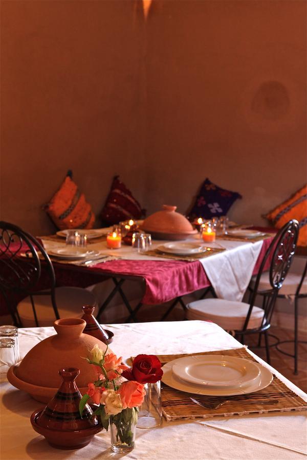 Riad Nomad Foum Mharech Luaran gambar